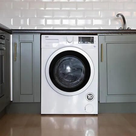 شقة By The Sea Salthill - Entire غالواي