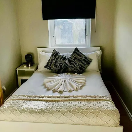 By The Sea Salthill - Entire *